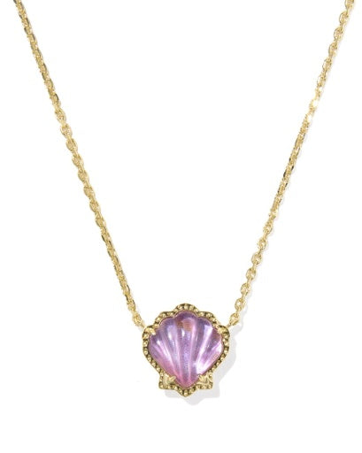 Necklace with a heart-shaped pink pendant on a white background