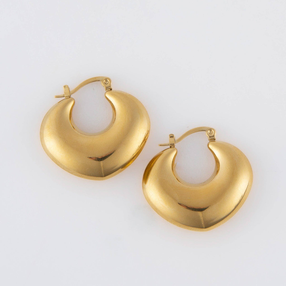 Narelle Waterproof Round Geo Hoop Earrings: Yellow Gold