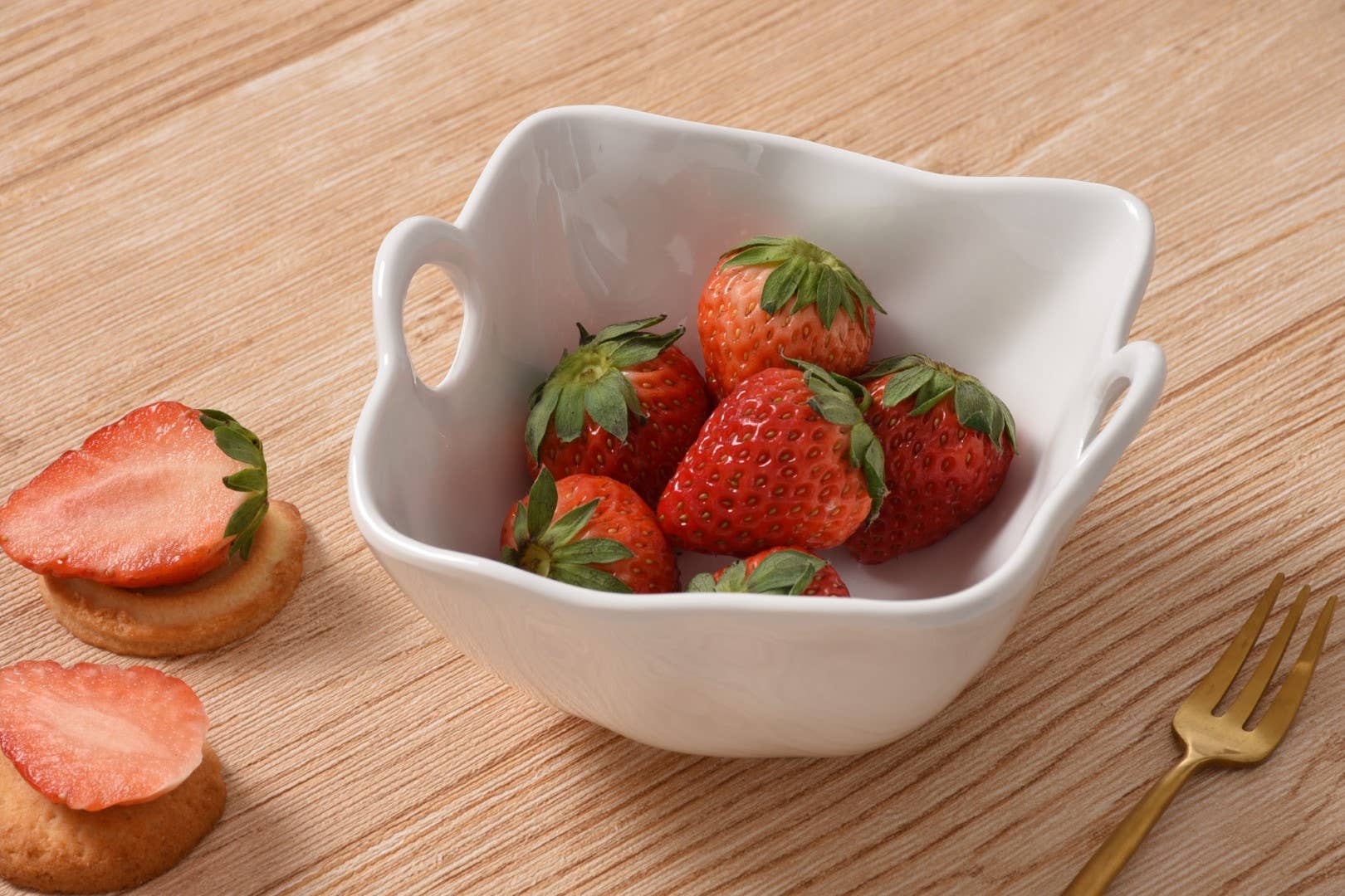 Snack Bowl in Shatterproof Melamine