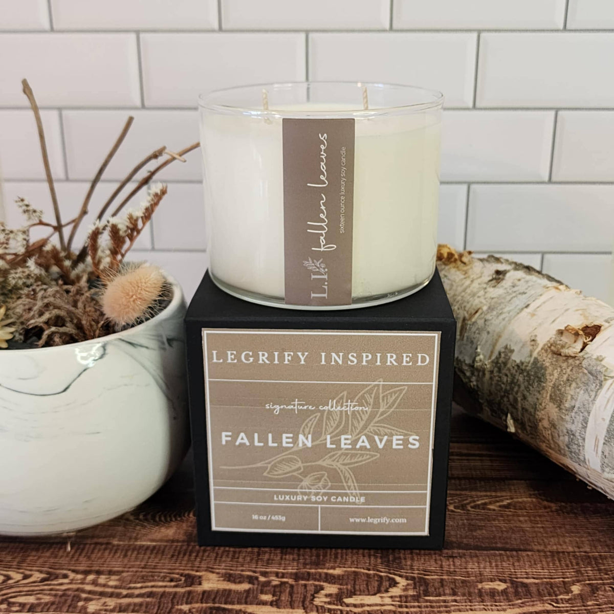 Fallen Leaves Classic Glass 2 Wick Soy Candle