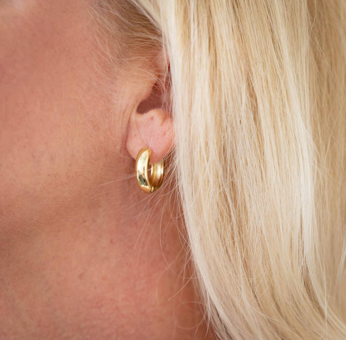 Jake Chunky Huggie Hoops Earrings Gold Filled: Silver