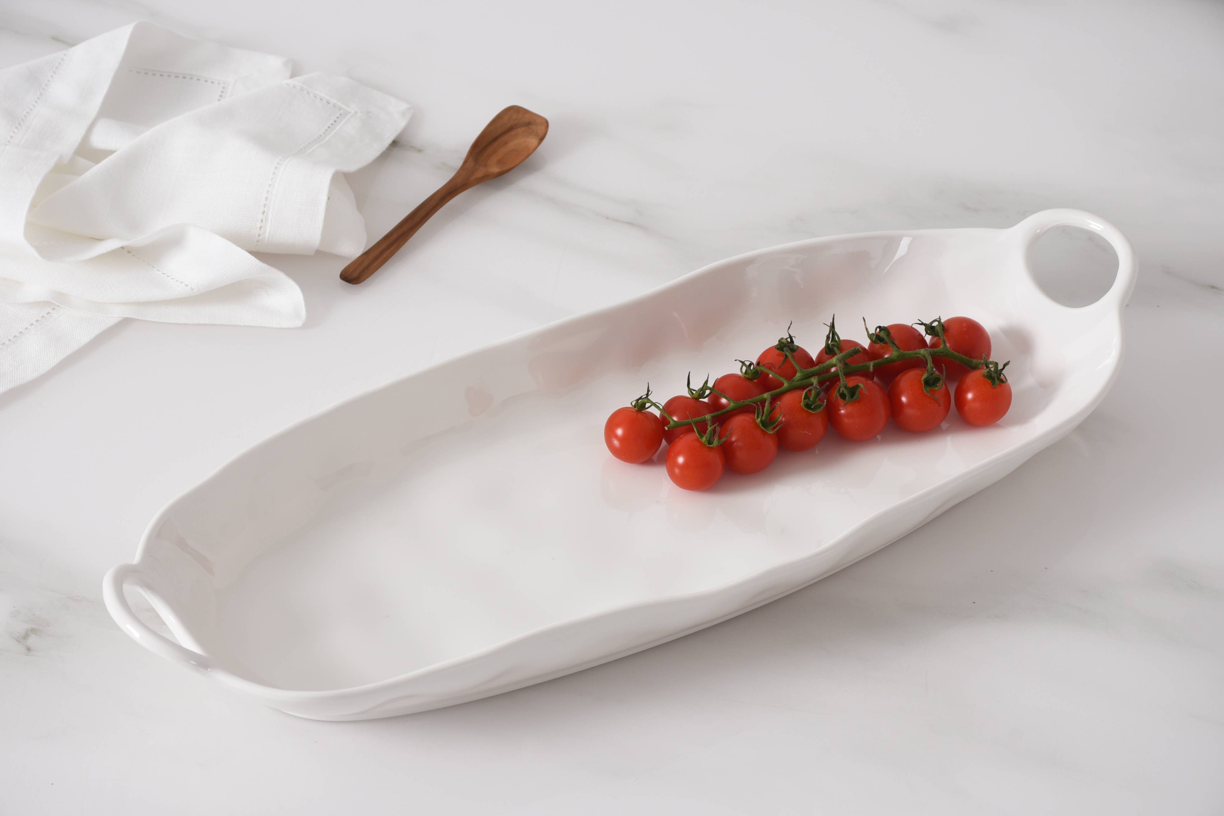 Deep Long Server in Shatterproof Melamine