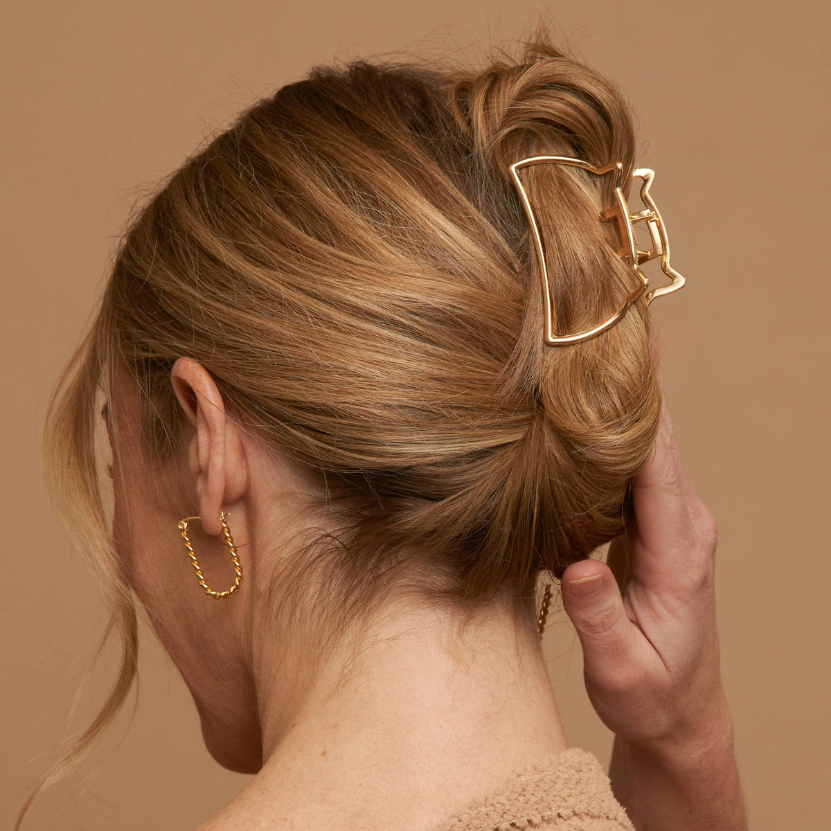 Waterproof Earrings Narelle Twisted Hoop in Steel + Gold: Silver