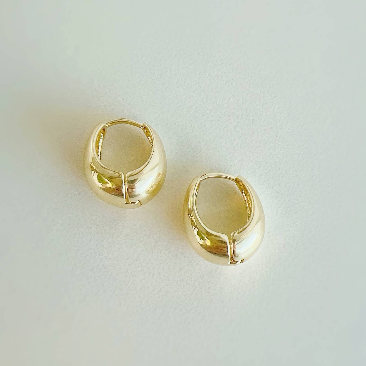Lizzie Teardrop Huggie Hoops Earrings Gold Filled