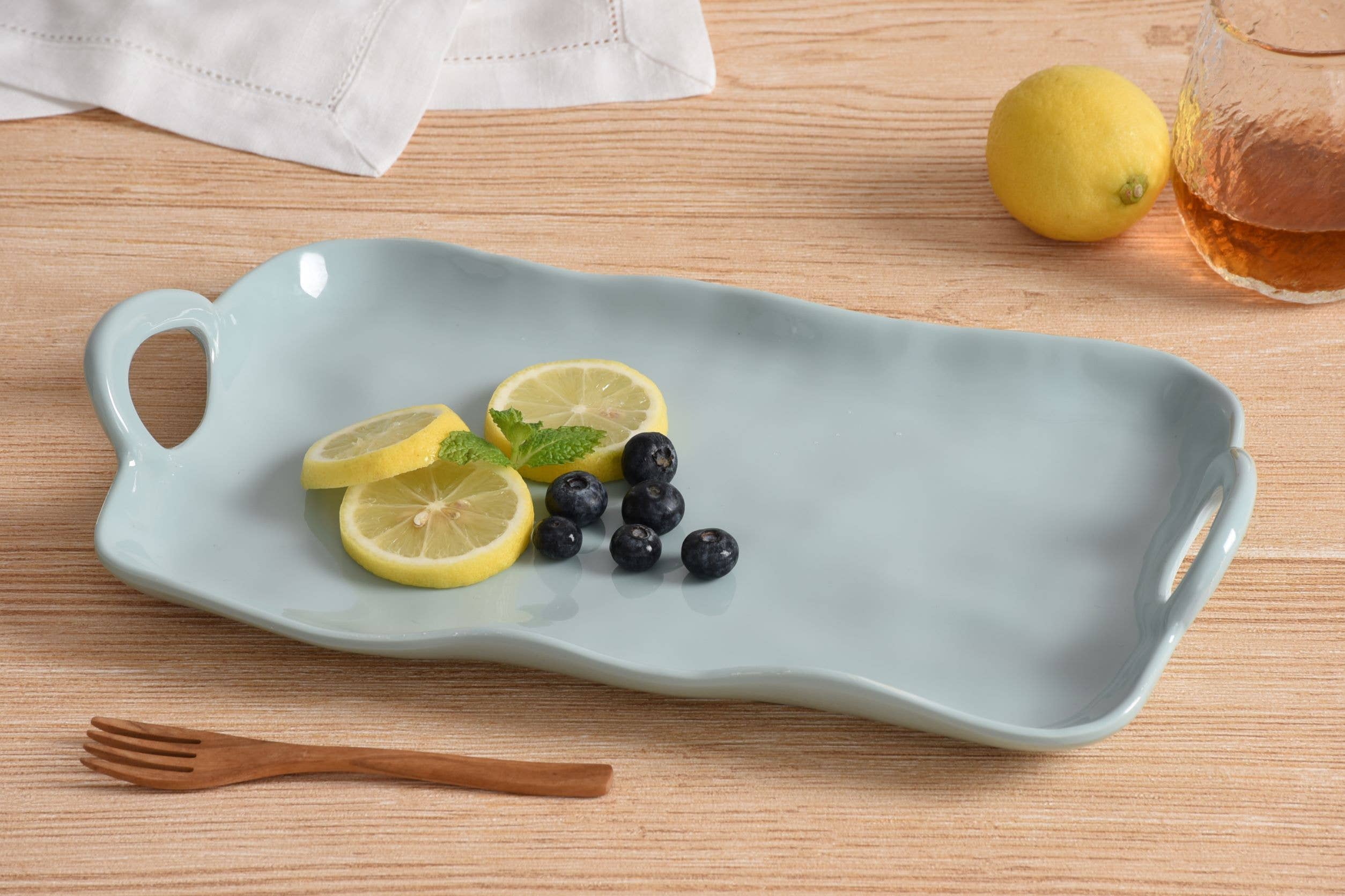 Small Platter in Shatterproof Melamine