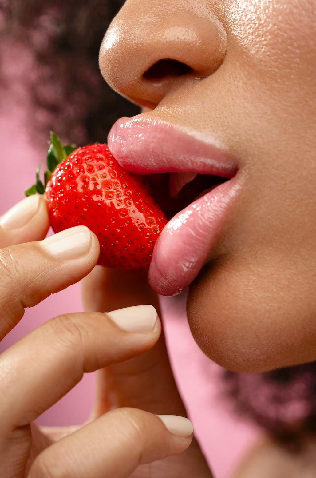 Glazy Lips - Strawberry Mochi