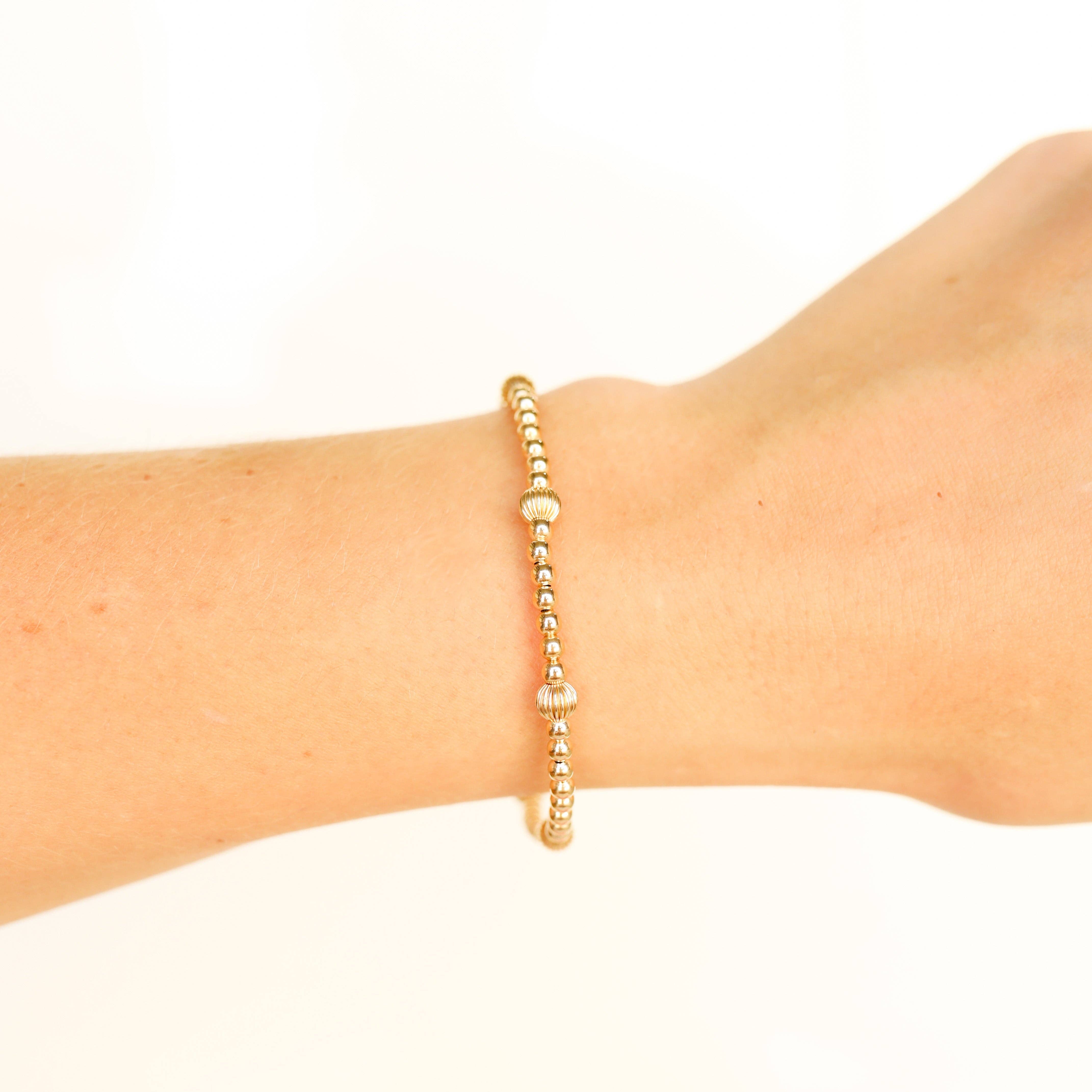 Claire Bracelet in Gold