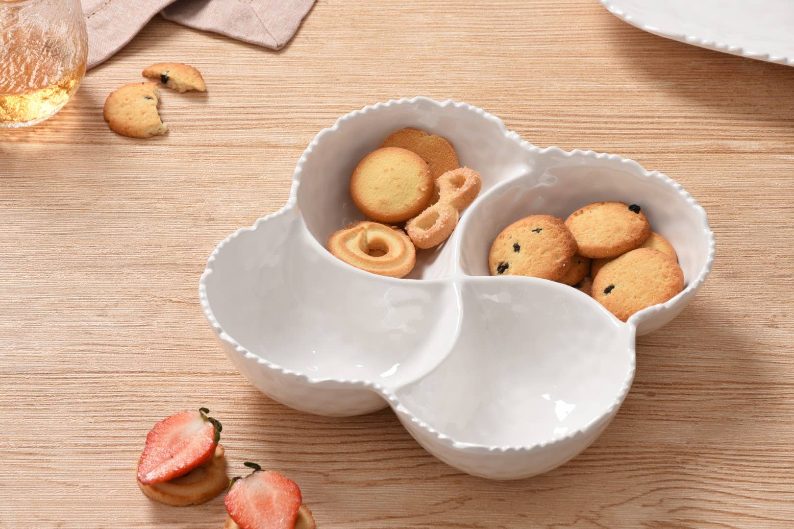4 Section Bowl in Shatterproof Melamine