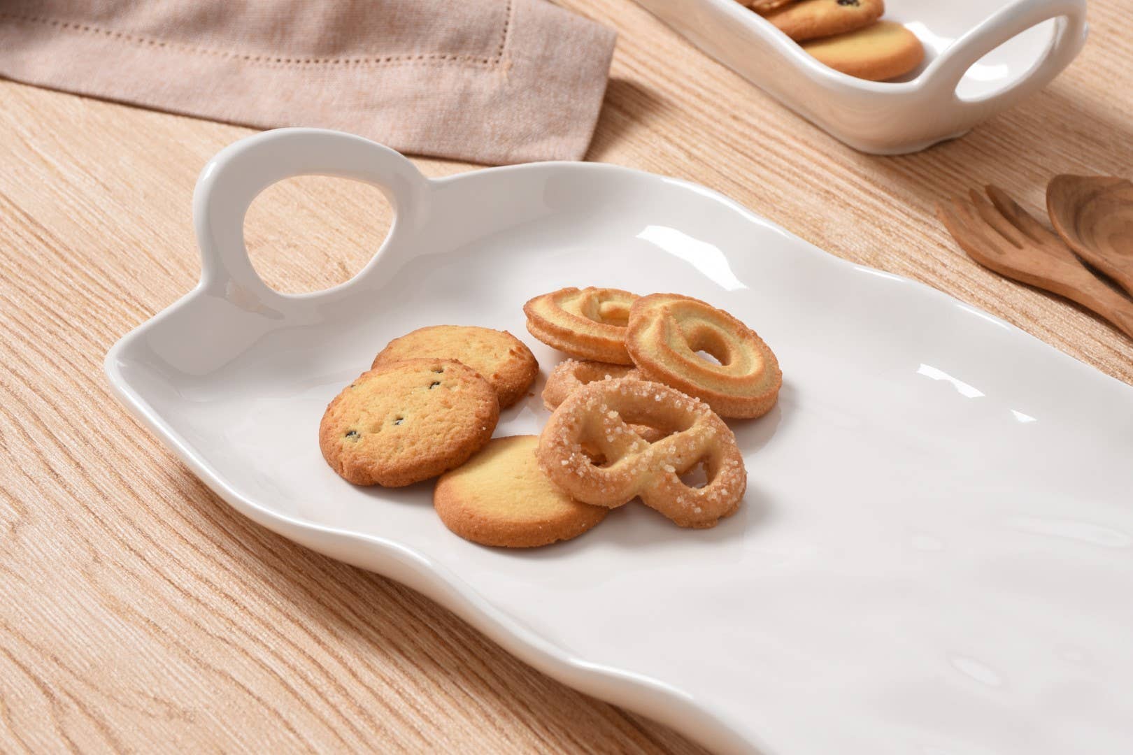 Small Platter in Shatterproof Melamine